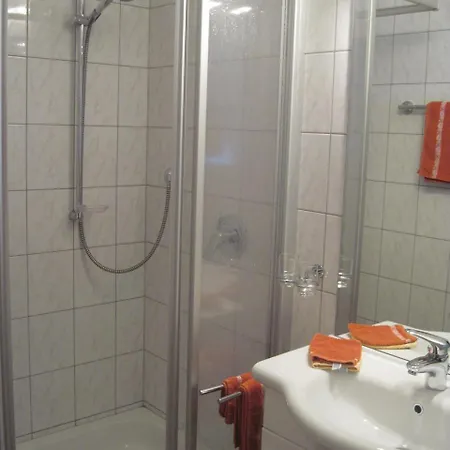 Larcher Apartment *